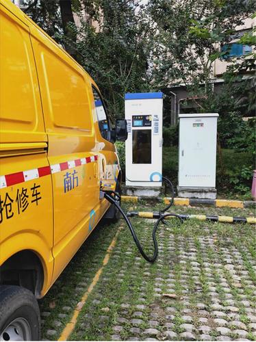 移動(dòng)式汽車(chē)充電樁安裝其兆能源湛江汽車(chē)充電樁安裝